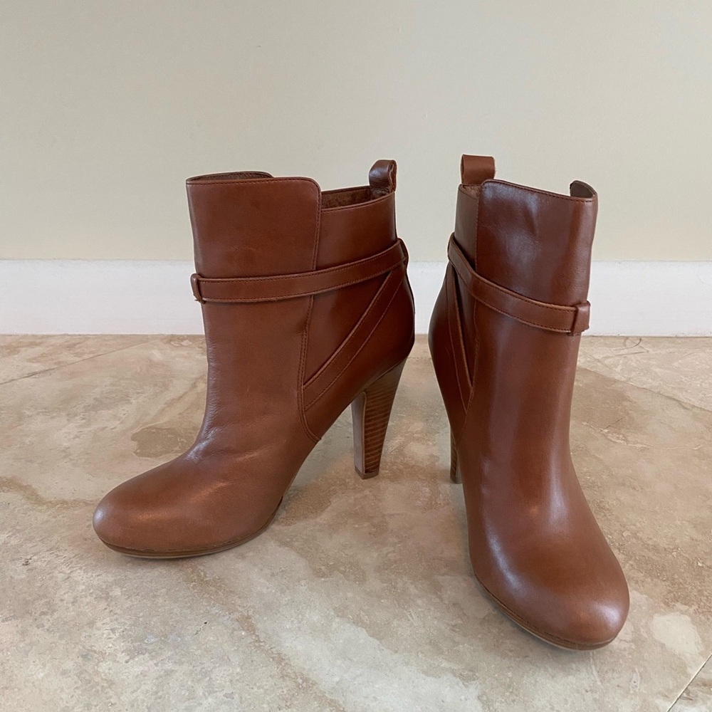 Brown high heel leather boots